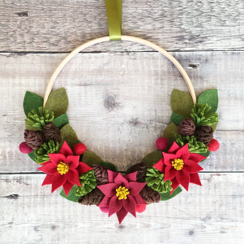 Christmas Felt Poinsettia Wreath Kit